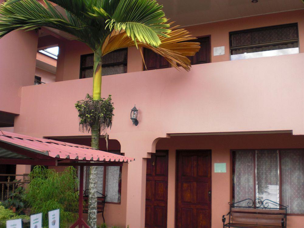 Hotel La Choza Inn La Fortuna Exteriör bild