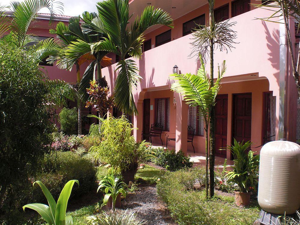 Hotel La Choza Inn La Fortuna Exteriör bild